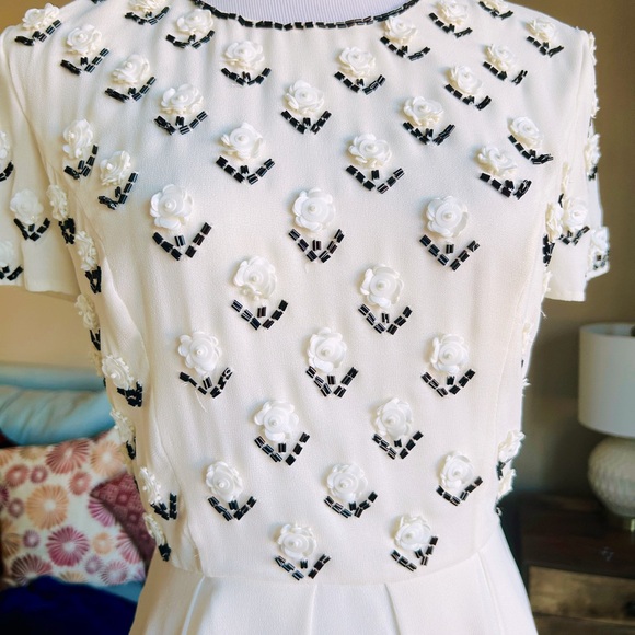 French Connection Off White Short Sleeve Beaded Bodice Dress Women’s Size 8 - Picture 5 of 12